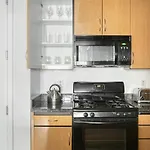 N Hollywood 1Br W Pool Gym Nr Shops Lax-529